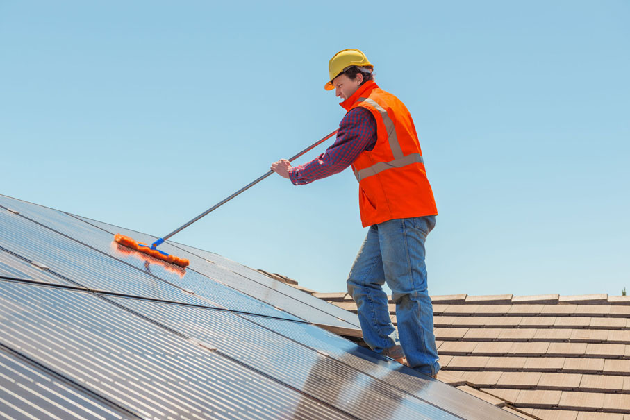 Solar Cleaning in Encino CA